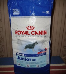 Сухой корм для собак компании Ройал-Канин (Франция)